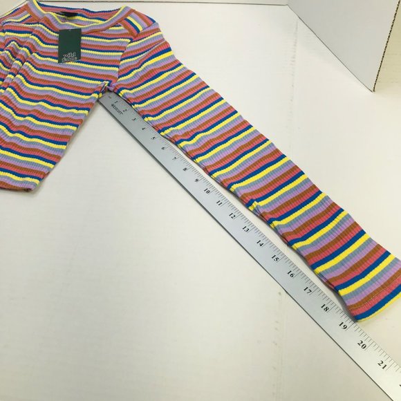 Lot of 2 Wild Fable Women's Size XS Long Sleeve Tee Shirts Peach Multicolor - Picture 11 of 16